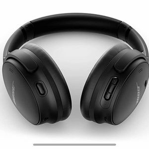 BOSE Headphones *Brand New*
